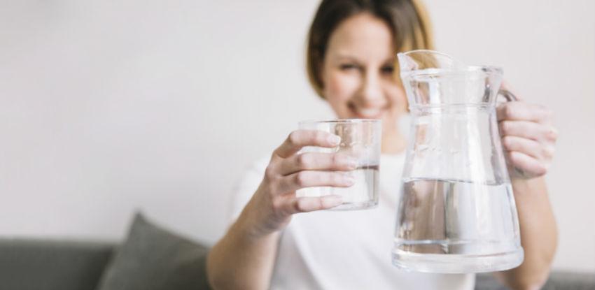 Ne unosite dovoljnu količinu vode tokom dana, evo koje bolesti mogu nastati