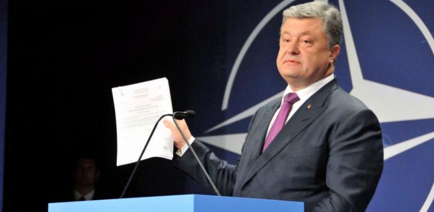 Porošenko: Ukrajina se stalno približava članstvu u NATO-u