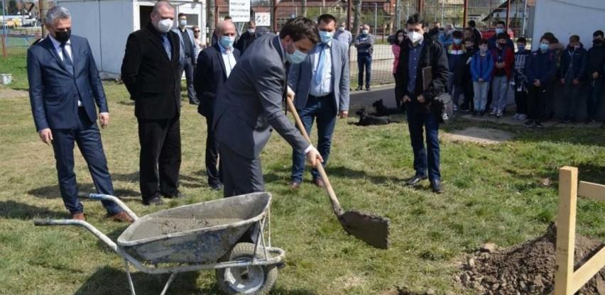 Položen kamen temeljac za izgradnju sportske dvorane u Potočarima