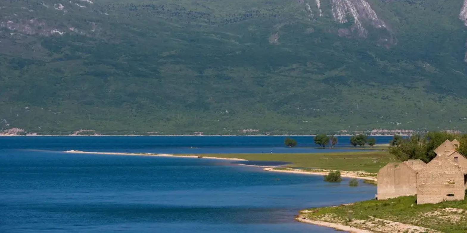Buško jezero