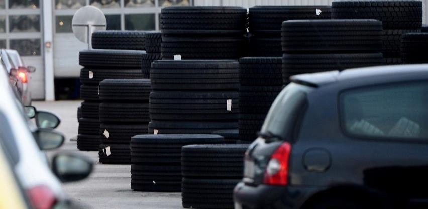 U nedjelju na snagu stupaju zimski uslovi na cestama, promijenite gume