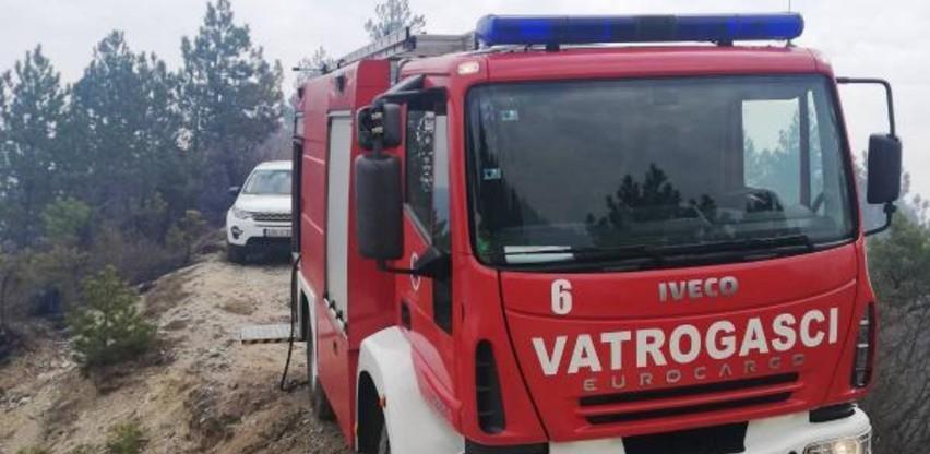 Vlada KS dala saglasnost za angažman 15 vatrogasaca i tri vozila na gašenju požara u općini Konjic