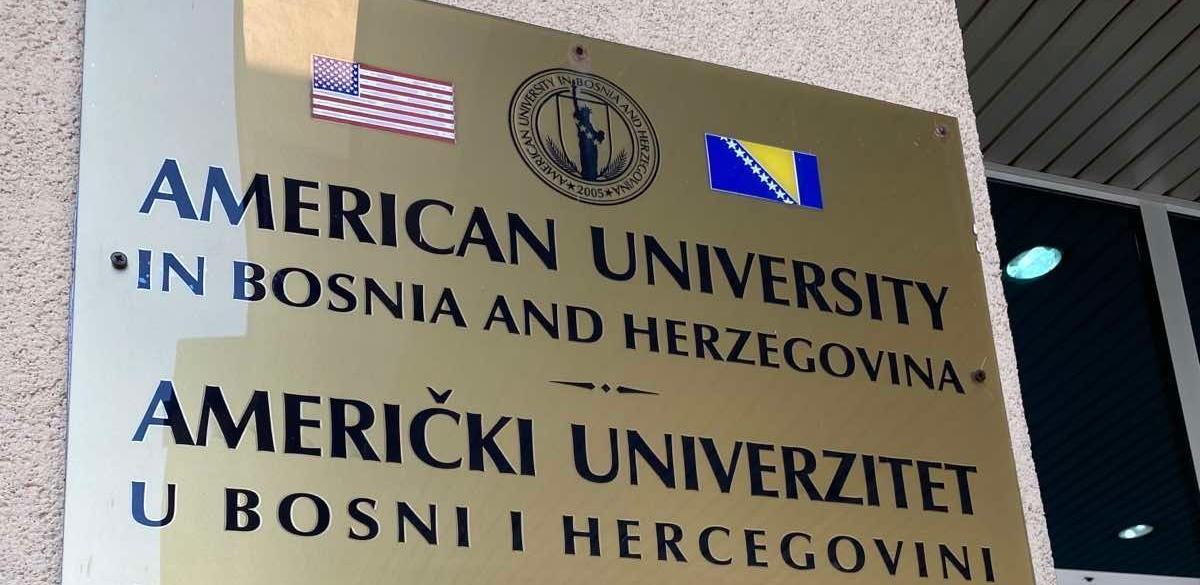 Policija pretresa Američki univerzitet u Tuzli