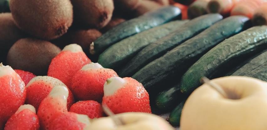 Manje stranog voća i povrća u domaćim korpama