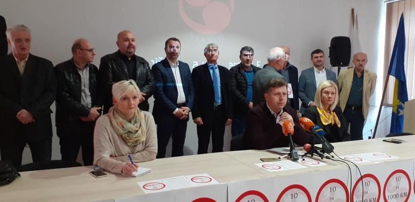 Počela kampanja "10 za 1.000 KM": SSSBiH traži da najniža plata bude 1.000 KM