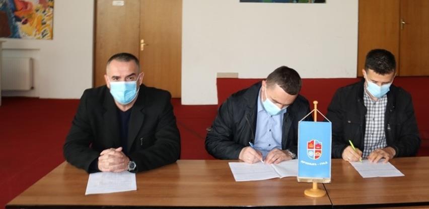 Potpisani poticajni ugovori za pčelare u Mrkonjić Gradu