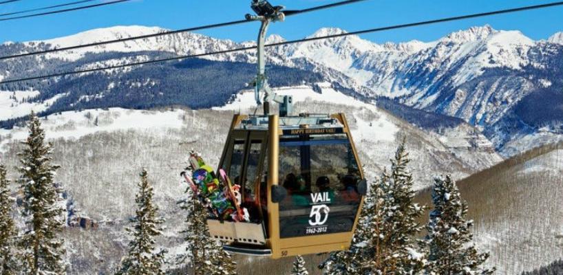 Na Ski centru "Ravna planina" radi se na montaži gondole