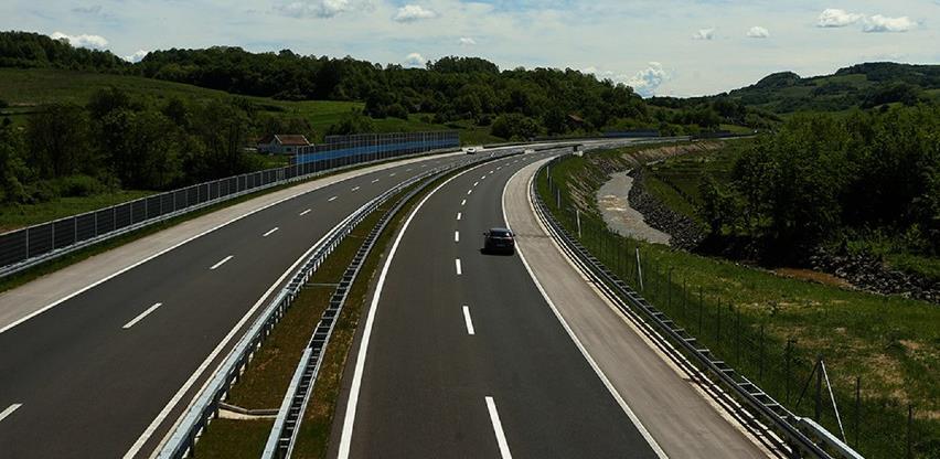Do polovine naredne godine ugovor za autoput od Vukosavlja do Rače