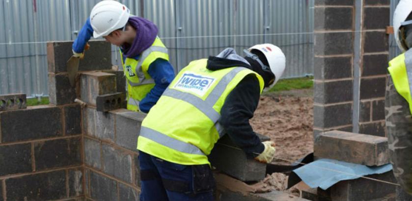Poslodavci zidare i varioce rezervišu u školama
