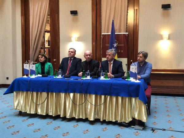Dobit izvozih kompanija umjesto u investicije ide administraciji