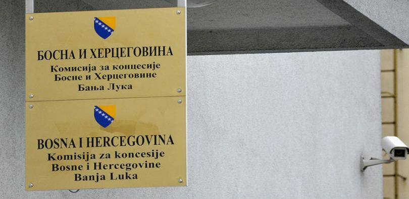 Mandat im istekao 2009., a još uvijek primaju po 3.500 KM
