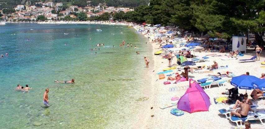 Na Jadranu prazno više od pola miliona kreveta