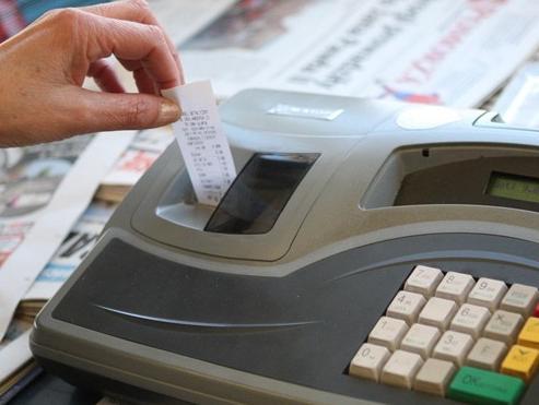 Slovence u 2015. čekaju fiskalizacija i porez na nekretnine