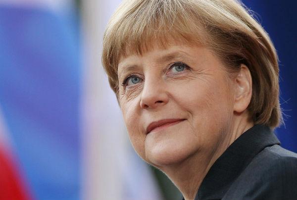 Četrdeset posto Nijemaca želi da Merkel podnese ostavku