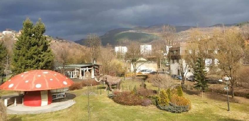 U Pionirsku dolinu iz Klasa stiglo 1.500 kg hrane za životinje