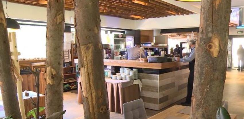 Ugostitelji u RS pozvali nadležne da razmotre produženje radnog vremena