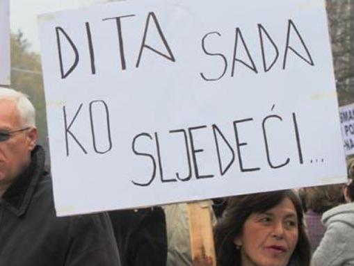 Radnici Dite u ponedjeljak pred zgradom Kantonalne vlade