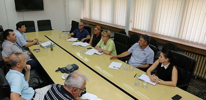 Sastanak o problematici izvođenja radova na izgradnji mosta u Drivuši