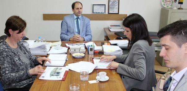 Predstavljeni načini rješavanja problema naplate komunalnih usluga u KS