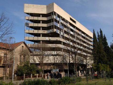 Neriješeni imovinsko-pravni odnosi, prolongiraju prodaju "Staklene banke"