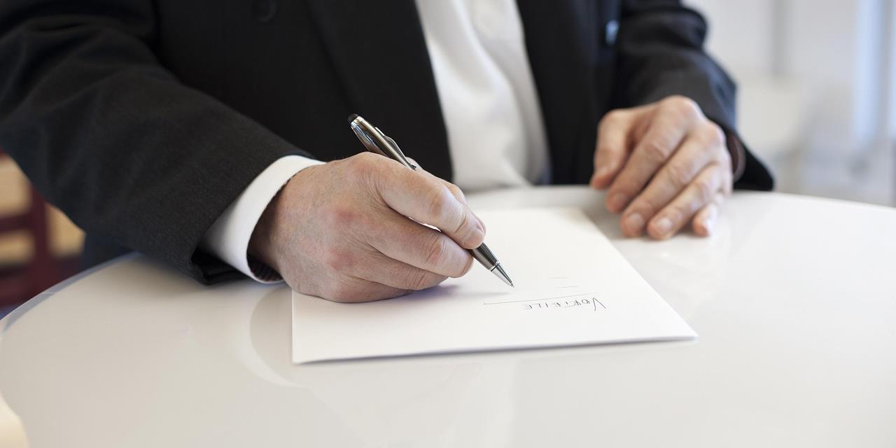 potpisivanje ugovora