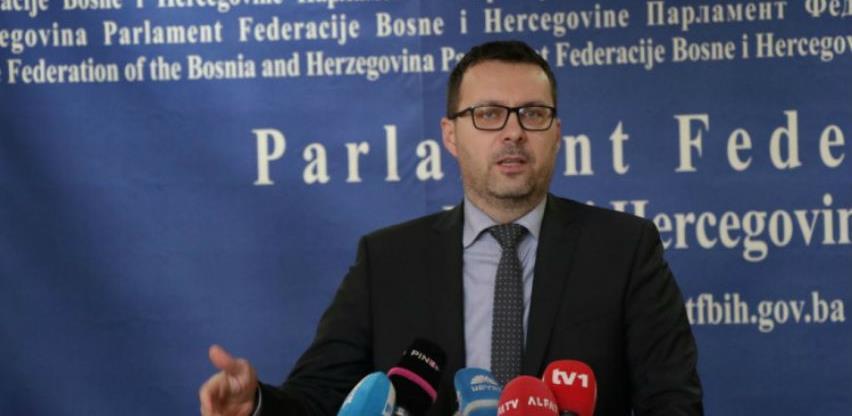 Džindić: Žao mi je što su potencijalni investitori "vraćeni s vrata" Aluminija