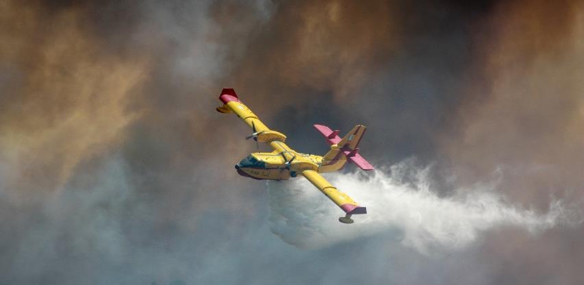 Grci brane svoje domove pred požarima, vatrogasci na terenu osmi dan zaredom