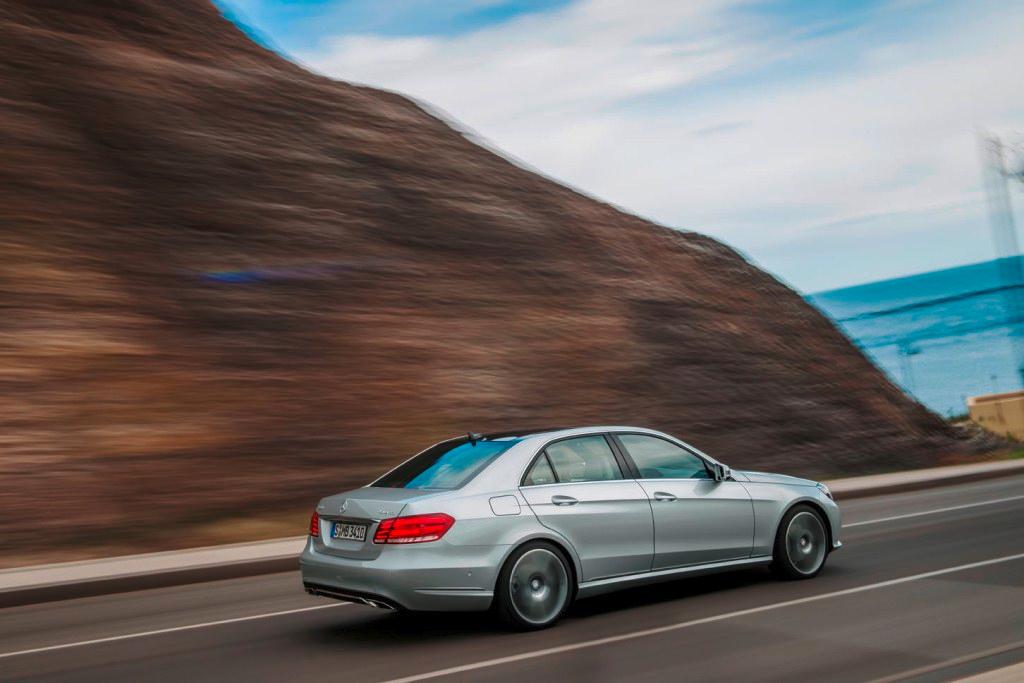 Nova Mercedes-Benz E-klasa: Efikasna, inteligentna, puna emocija