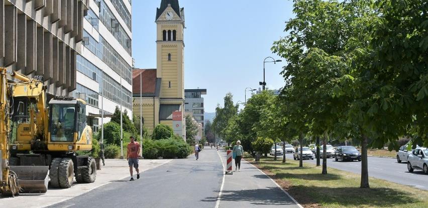 Radovi na sanaciji pješačke staze u ulici Zmaja od Bosne u završnoj fazi