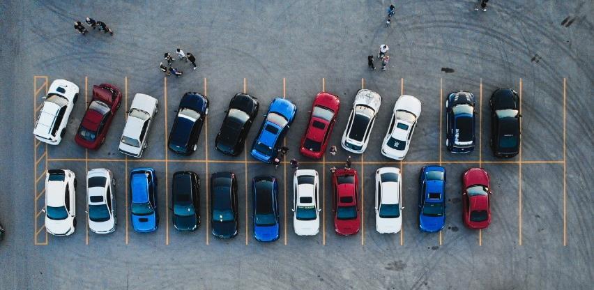 Automobili