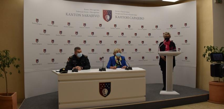 Kazna za nenošenje maski na otvorenom u Kantonu Sarajevo i do 1.500 KM