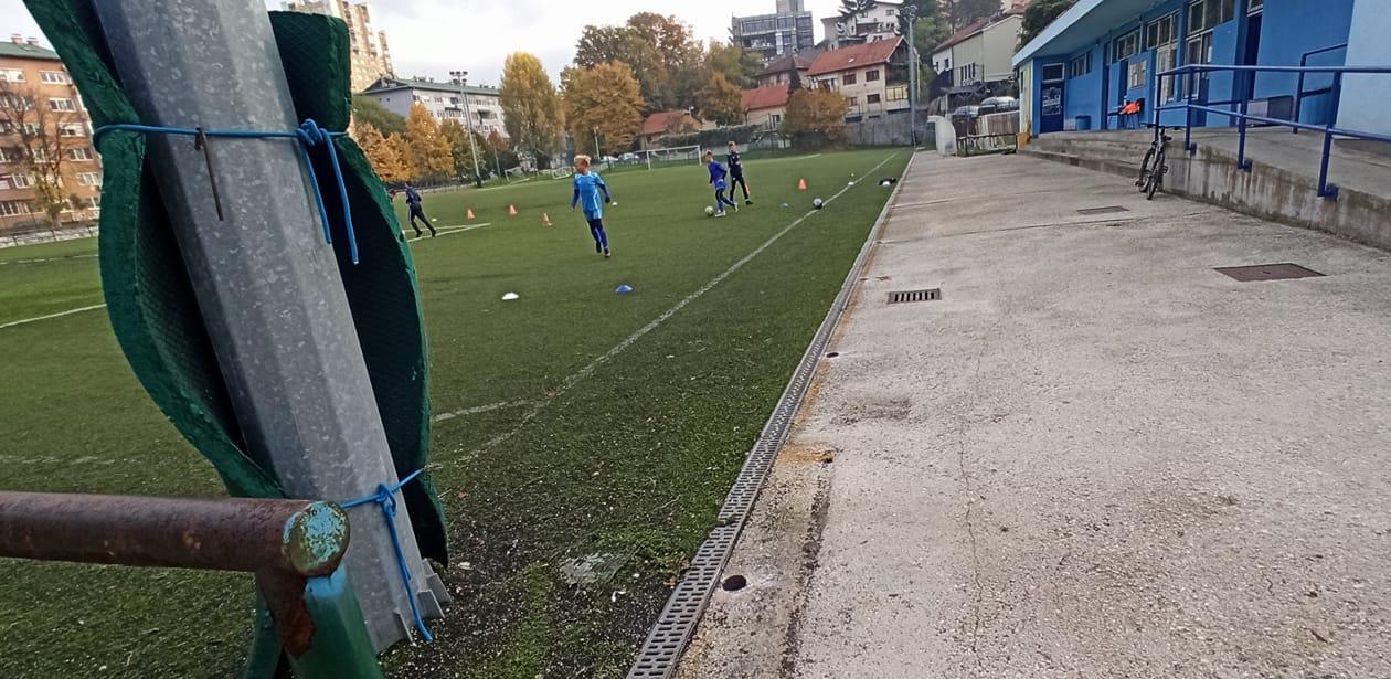 pomoćni stadio željo