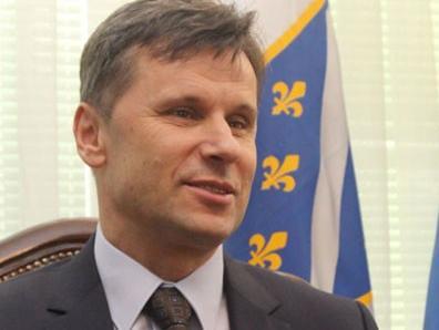 Teška finansijska situacija, ali postoje alternative