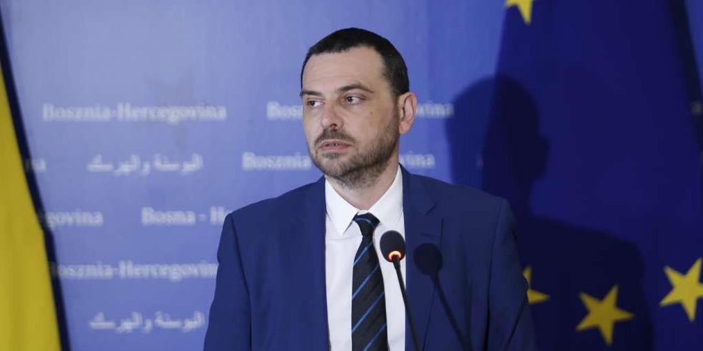 Magazinović