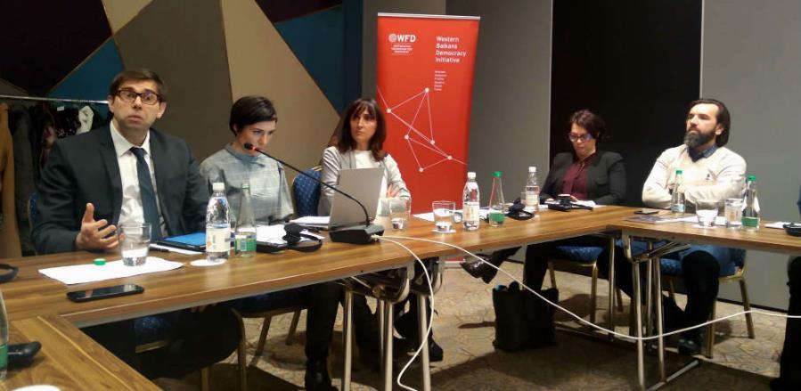 Ekonomijom protiv politike za ostanak mladih u državi