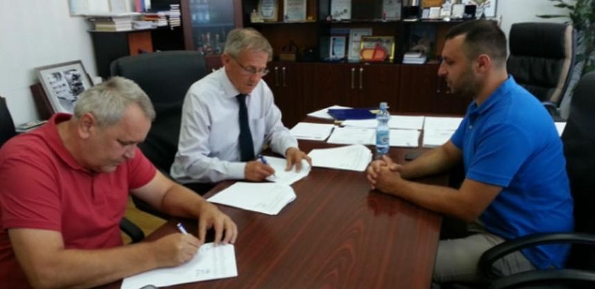 Izgradnja autobuskog stajališta kod osnovne škole