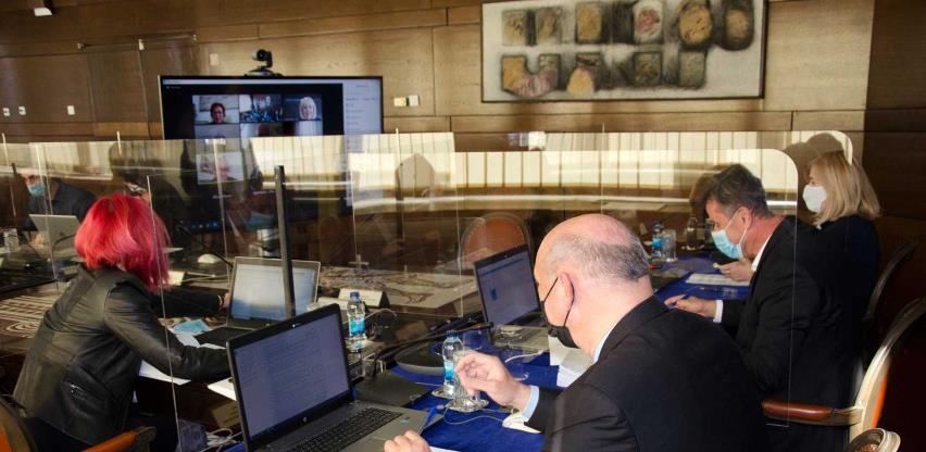 Zbog nedostatka ušnih markica vlasnici životinja neće moći dobiti poticaj