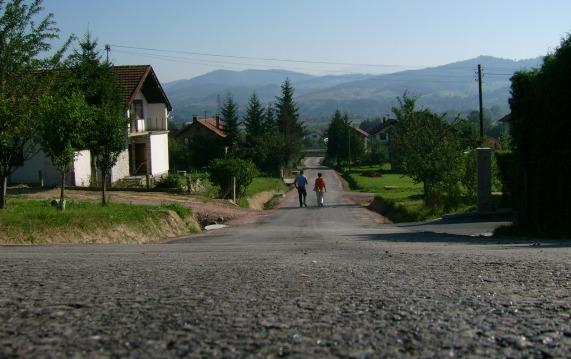 Završeni radovi na putnoj infrastrukturi u naselju Vrblje