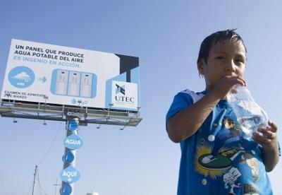 Novi hit: Bilbordi koji proizvode vodu za piće iz zraka