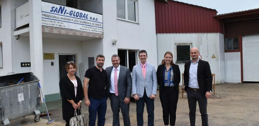 Posjeta direktora misije USAID BiH bihaćkoj firmi Sani Global