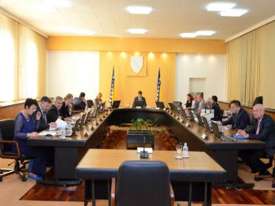 Usvojen nacrt strategije upravljanja dugom u FBiH