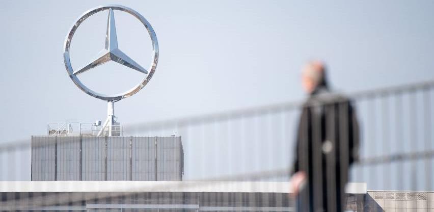 Mercedes s tržišta povlači 135 hiljada vozila