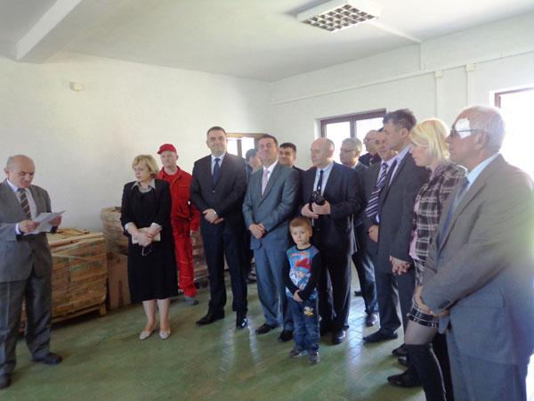 U Šamcu otvoreno novo preduzeće i zaposleno 12 radnika