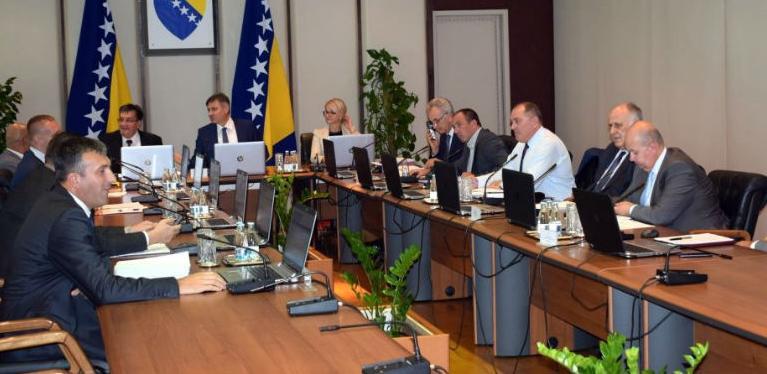 Vijeće ministara BiH: Iduće godine strancima 1590 radnih dozvola