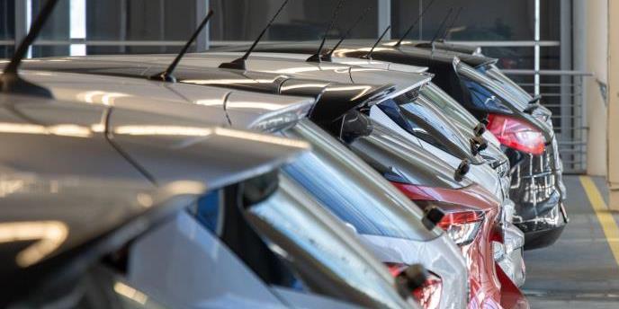 automobili