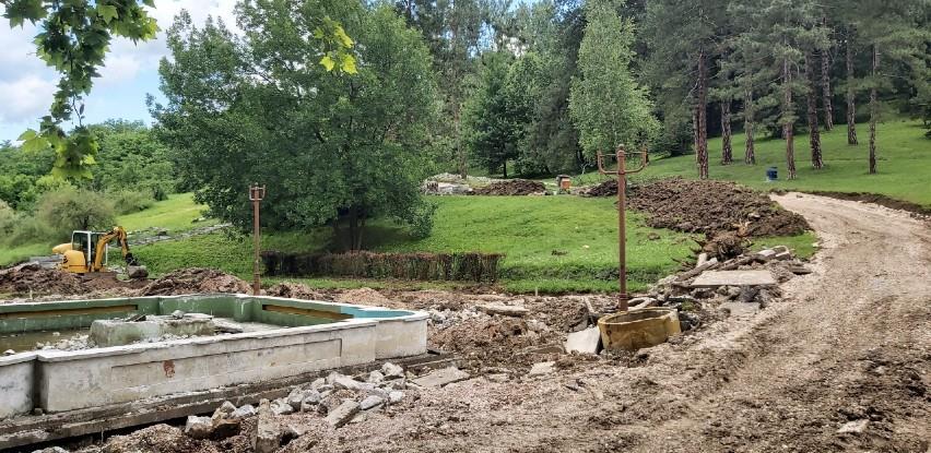 Nastavljaju se radovi na obnovi kompleksa Slana banja (Video)