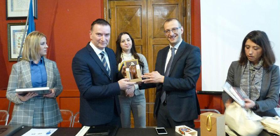 Potpisan sporazum o bratimljenju Grada Pesara iz Italije i Općine Novi Grad