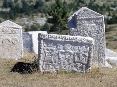 Završena izrada nominacionog fajla za upis stećaka na listu UNESCO-a