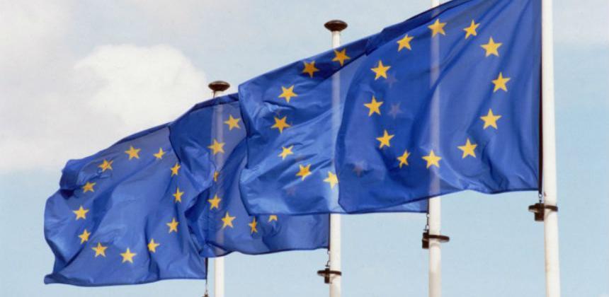 Merkel i Macron dogovorili "novo poglavlje" za eurozonu