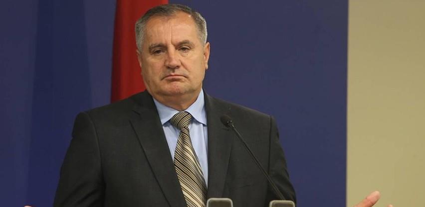 Višković: U Republici Srpskoj bez posla ostalo 2.403 radnika